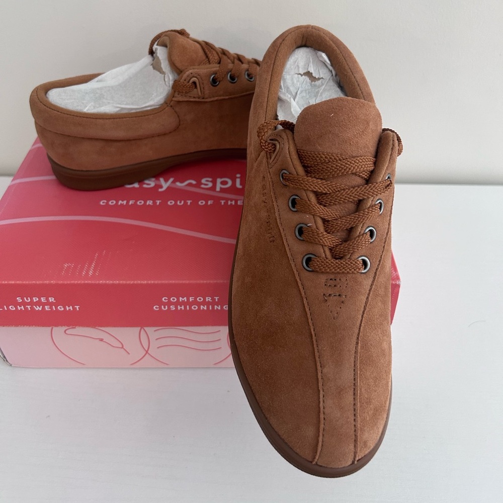 Women’s Walking Shoes